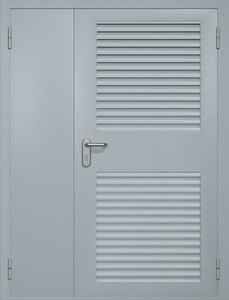 Полуторная техническая дверь RAL 7040 с большими жалюзийными решетками